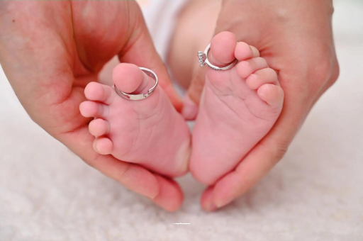 建湖四个月宝宝不爱笑 建湖四个月宝宝不爱笑